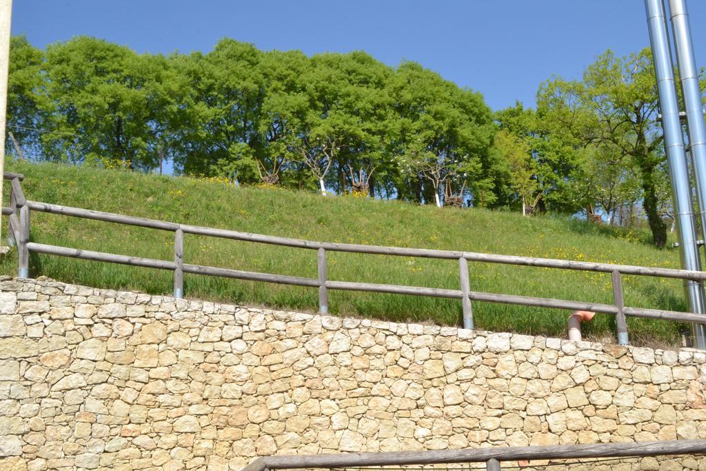 Casale La Rocchetta Bed and Breakfast Lonigo Buitenkant foto