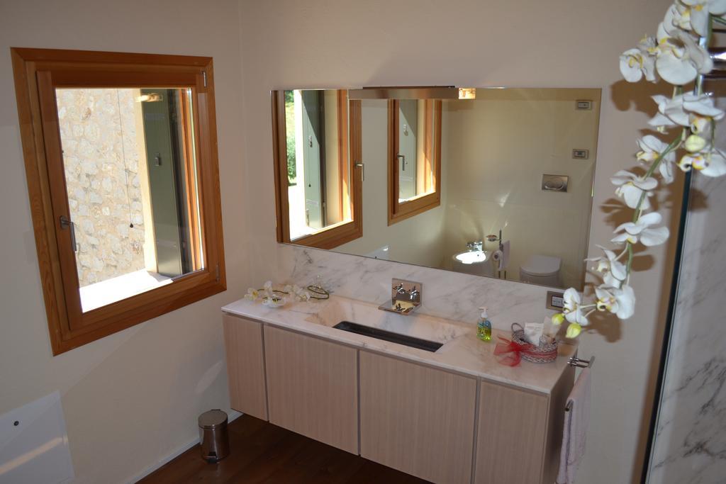 Casale La Rocchetta Bed and Breakfast Lonigo Buitenkant foto